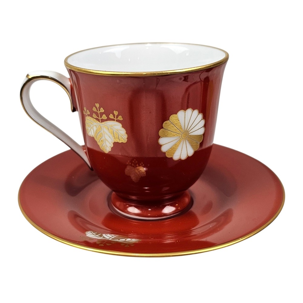 Noritake Danbury Mint Red Gold Floral Crest Bone China Tea Cup and Saucer Set - Picture 2 of 9